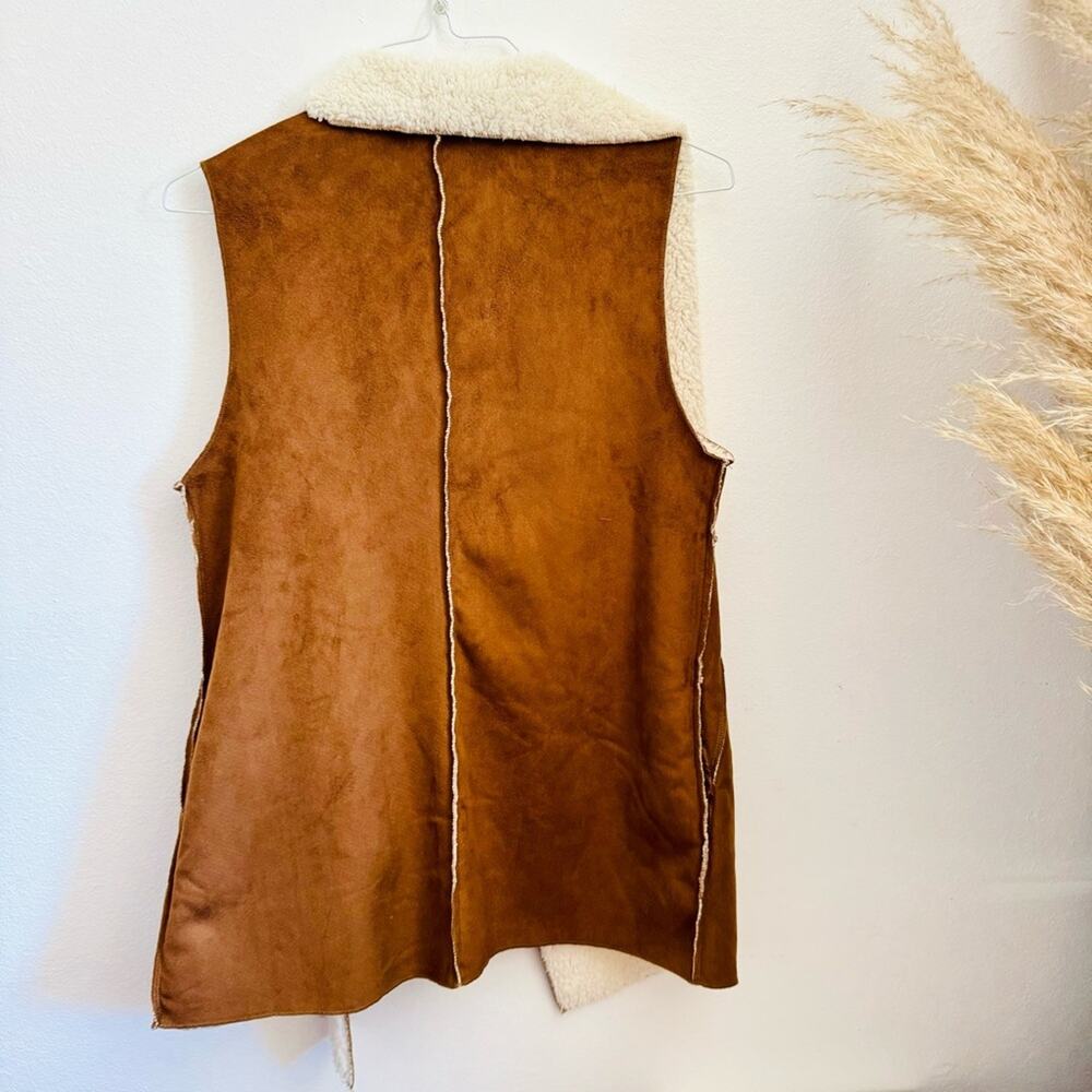 ANTHROPOLOGIE Brown Cream White Teddy Shearling $138 Open Vest Sleeveless Top M - Picture 10 of 16